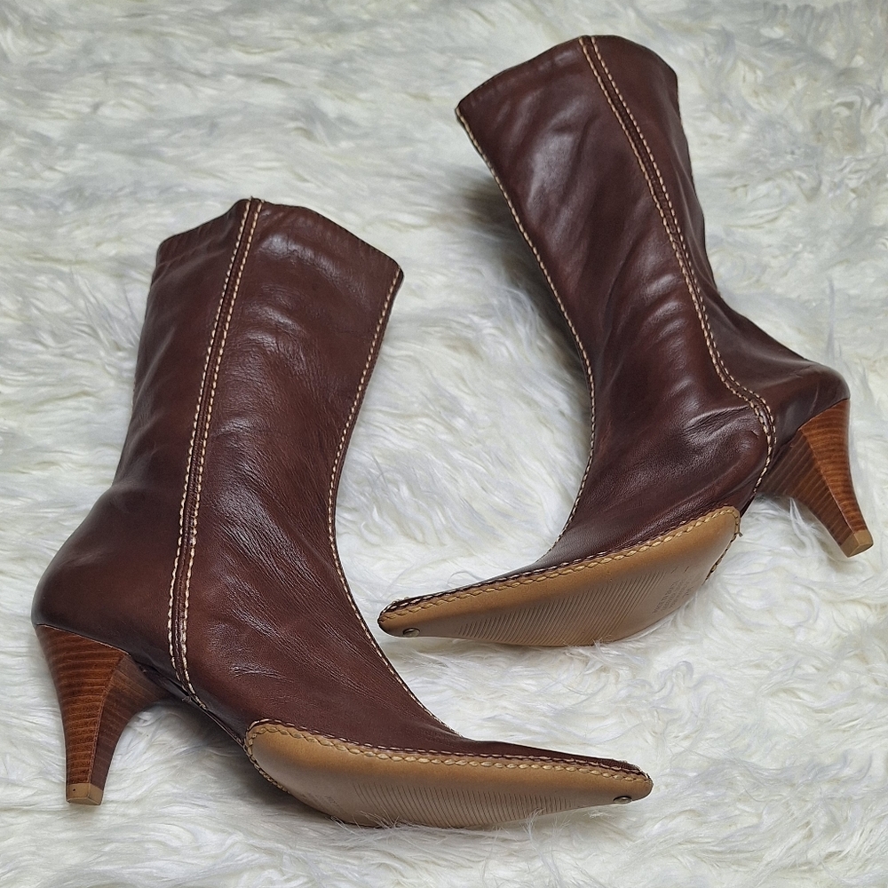 BAKERS // B Baker Lora Boots Brown super soft leather Like New!!
